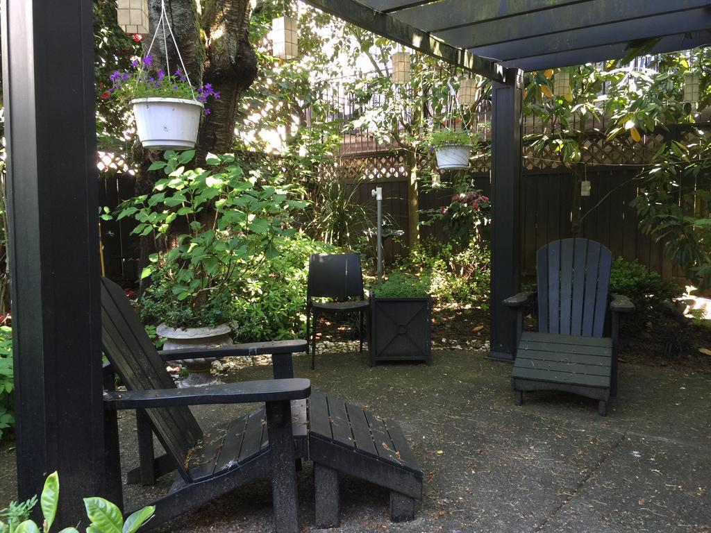 Barclay House Bed And Breakfast แวนคูเวอร์ ภายนอก รูปภาพ