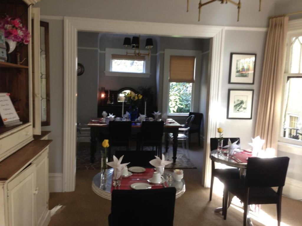 Barclay House Bed And Breakfast แวนคูเวอร์ ห้อง รูปภาพ