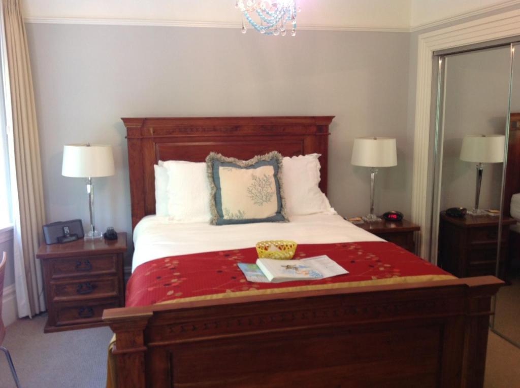 Barclay House Bed And Breakfast แวนคูเวอร์ ห้อง รูปภาพ